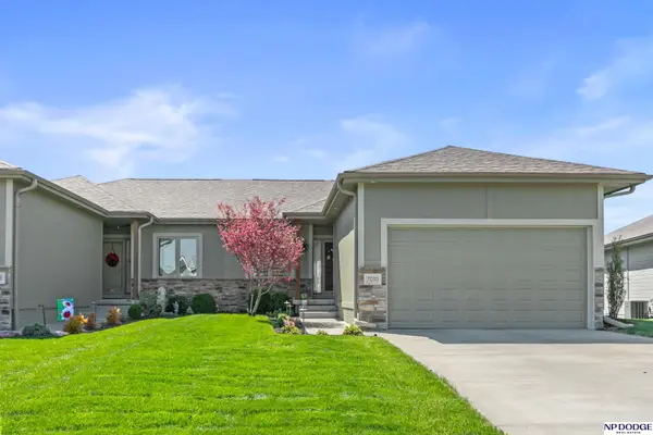 7010 N 154 Street, Bennington, NE 68007