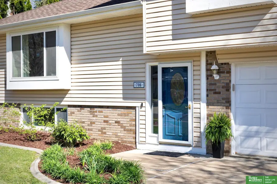 706 Joseph Drive, Papillion, NE 68046 - #3