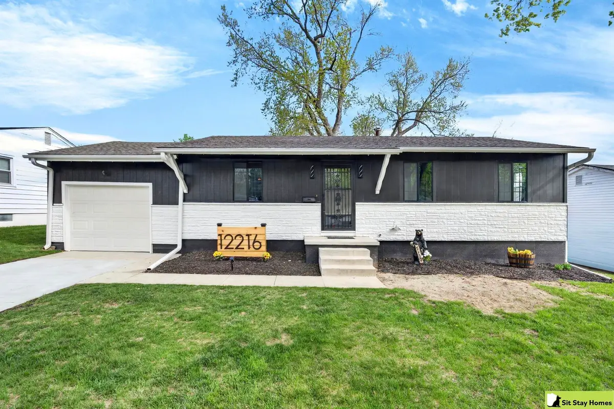 12216 C Street, Omaha, NE 68144 - #1