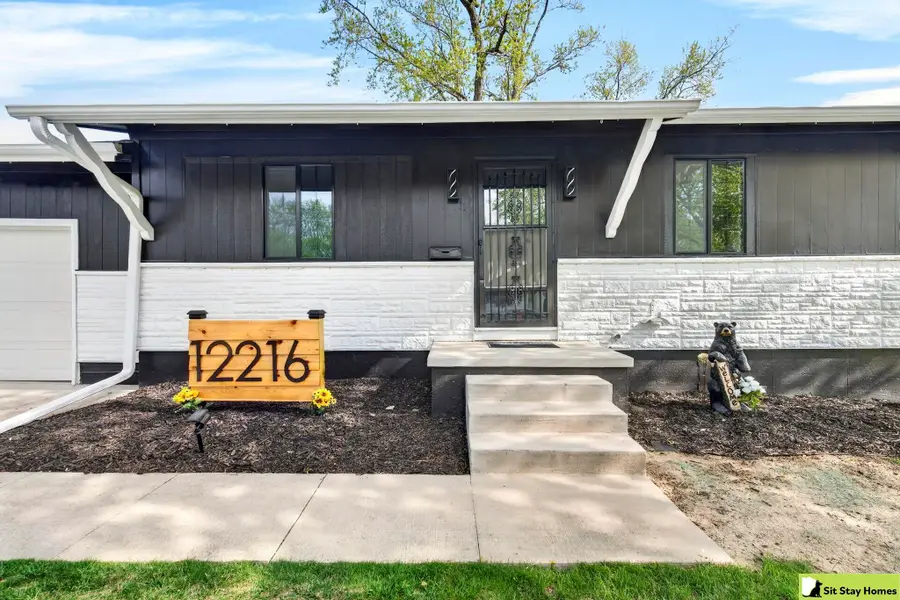 12216 C Street, Omaha, NE 68144 - #2
