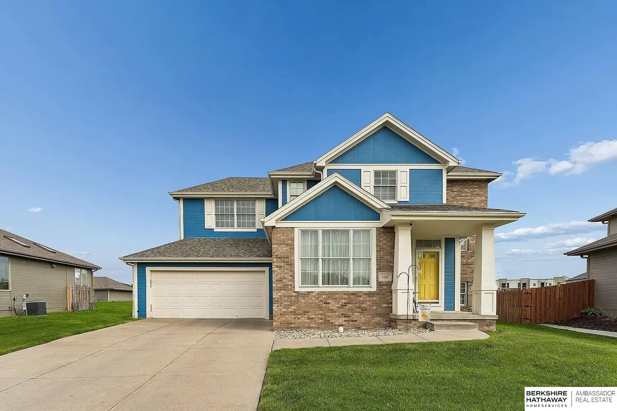 4306 Victoria Avenue, Bellevue, NE 68123 - #1