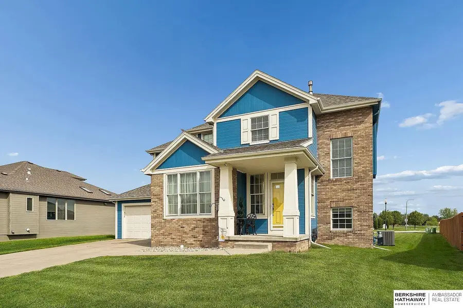4306 Victoria Avenue, Bellevue, NE 68123 - #2