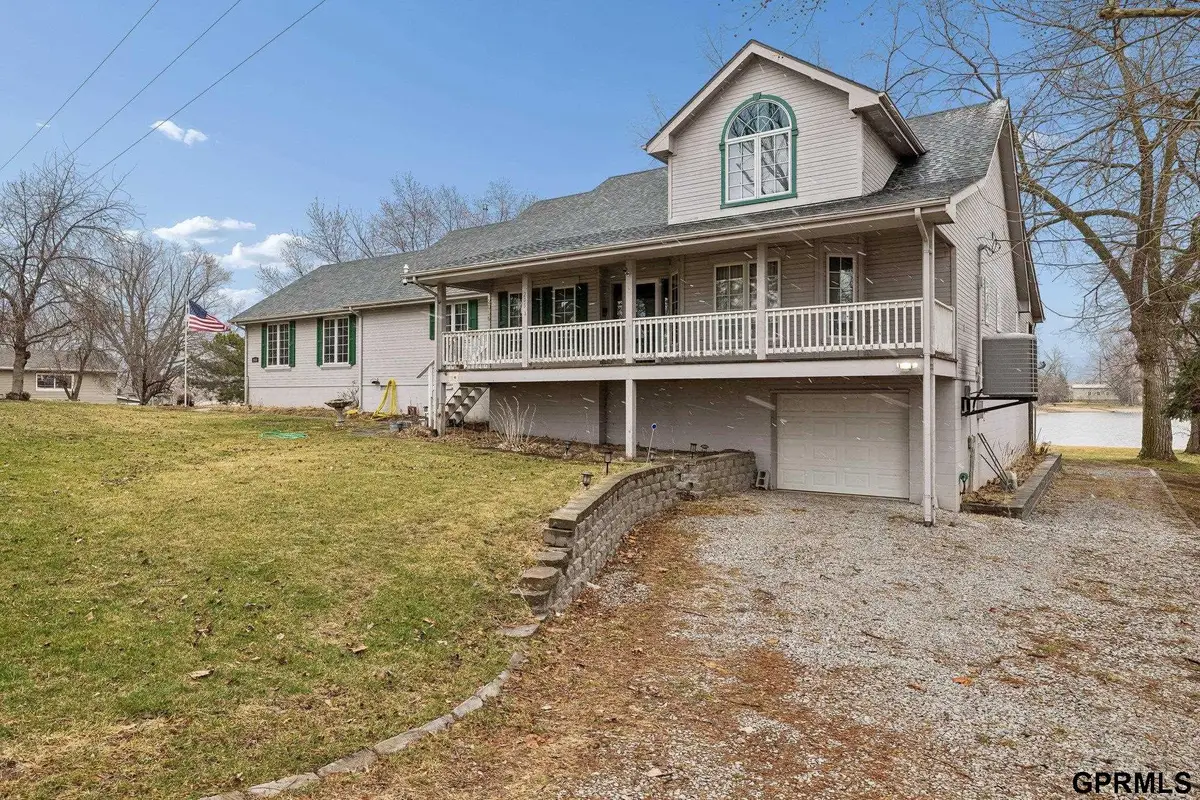 2056 Platteview Drive, Cedar Creek, NE 68016 - #1