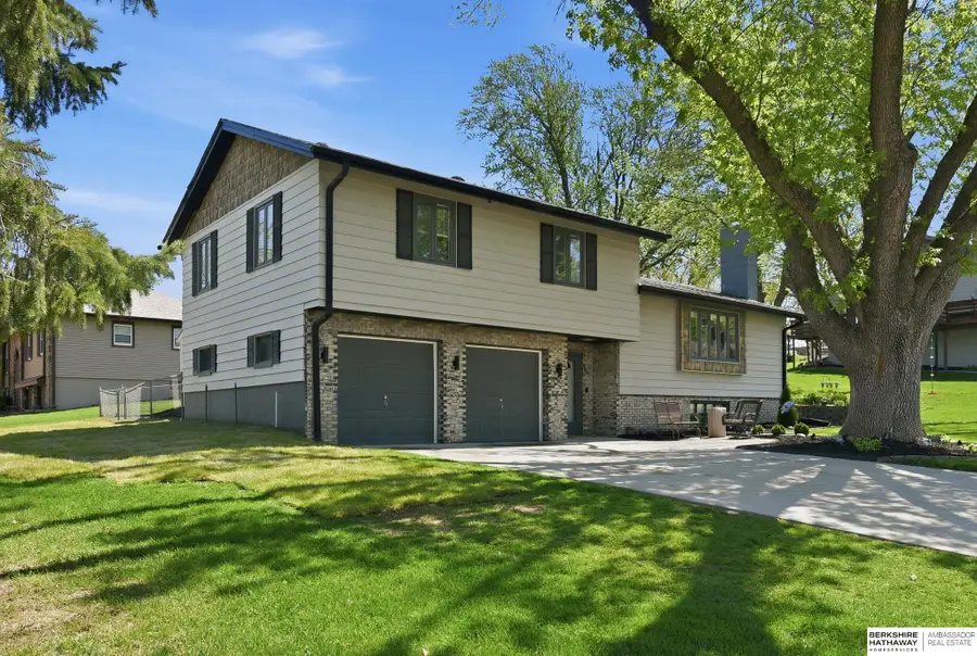 6405 Ponderosa Drive, Omaha, NE 68137 - #2