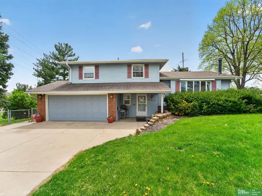 12331 Grey Fawn Drive, Omaha, NE 68154-3511 - #2