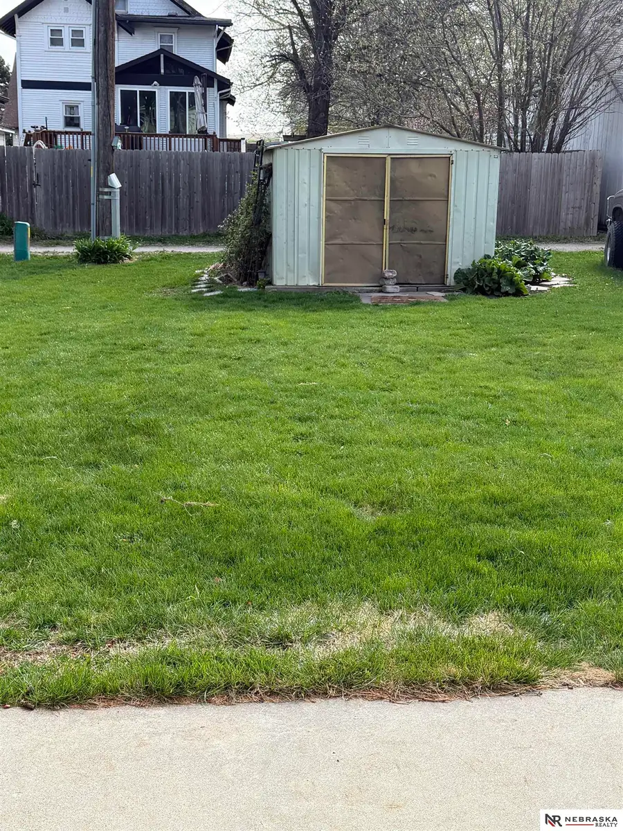 711 N Thomas Avenue, Oakland, NE 68045 - #3