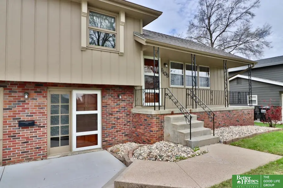 7105 Pine Drive, La Vista, NE 68128 - #3