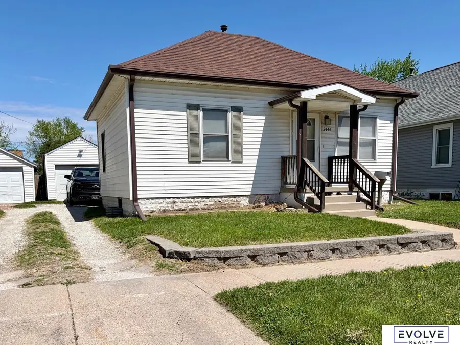 2444 E Avenue, Council Bluffs, IA 51501 - #2