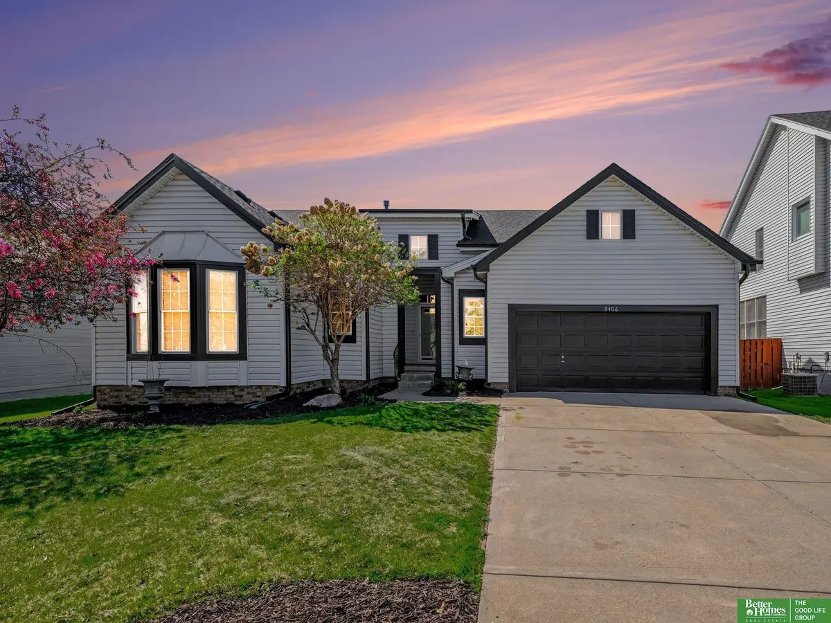 9406 S 28 Avenue, Bellevue, NE 68147 - #1