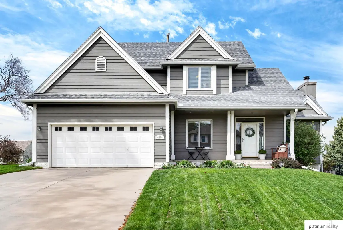 4504 Mark Street, Papillion, NE 68133 - #1