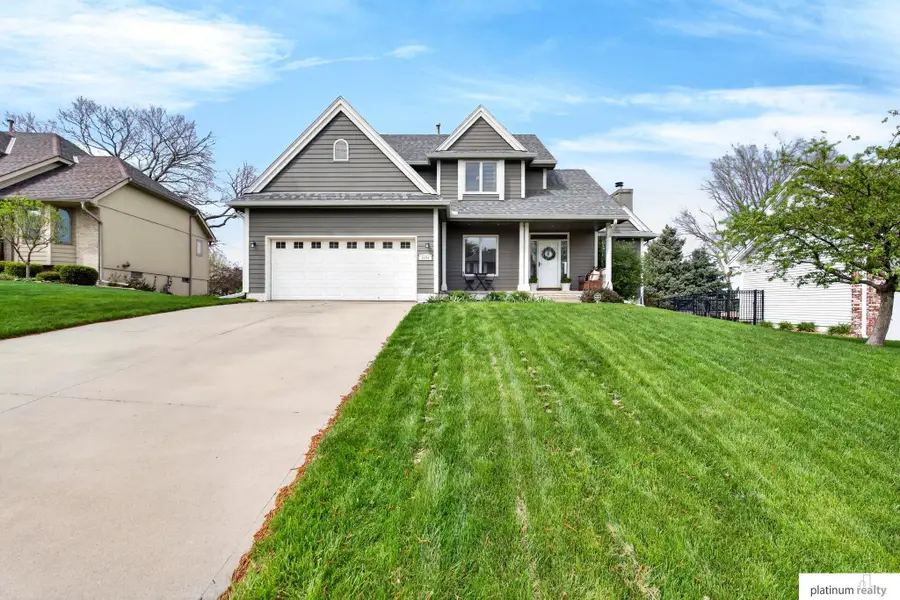 4504 Mark Street, Papillion, NE 68133 - #3