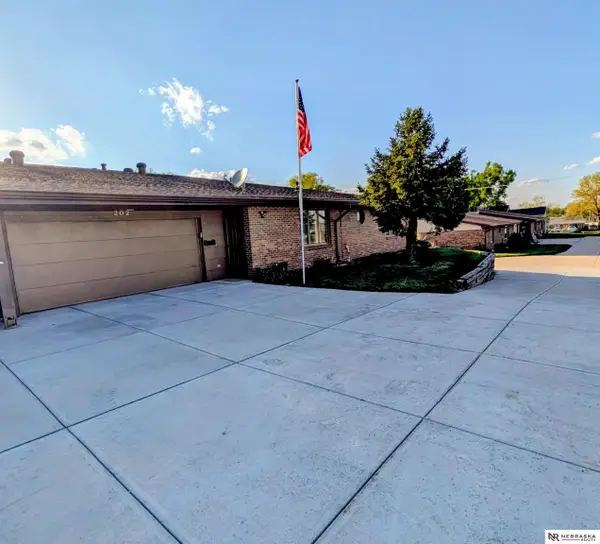 1048 S 13 Avenue #202, Blair, NE 68008