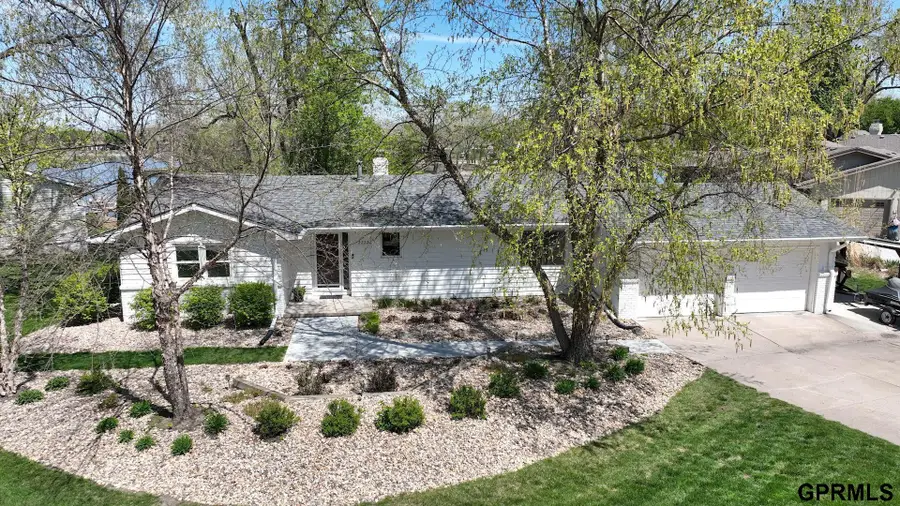 22722 Southshore Drive, Waterloo, NE 68069 - #3