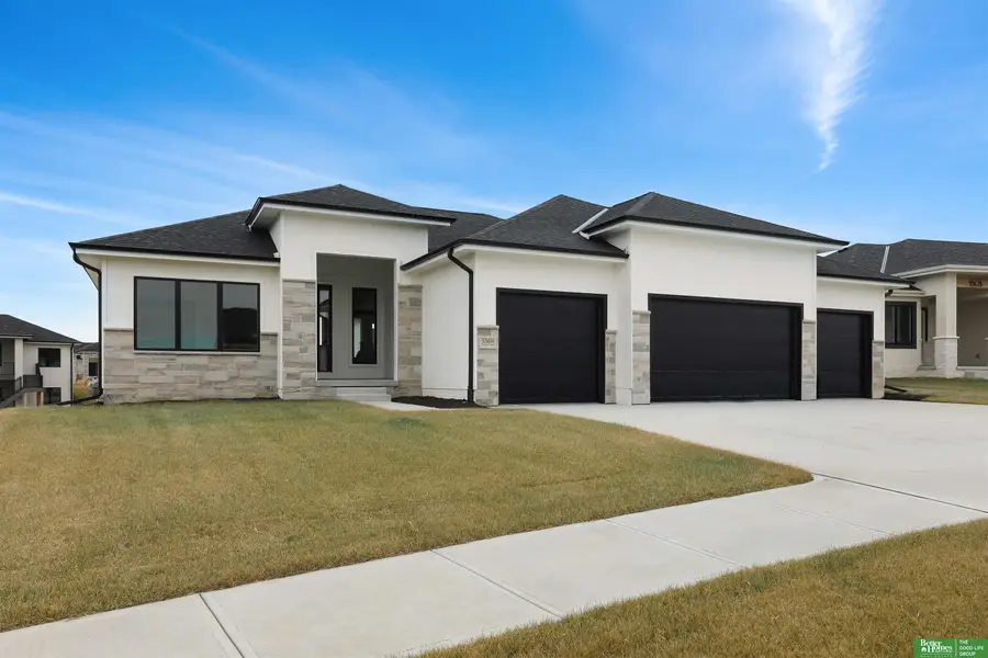 5509 N 212th Avenue, Elkhorn, NE 68022 - #2