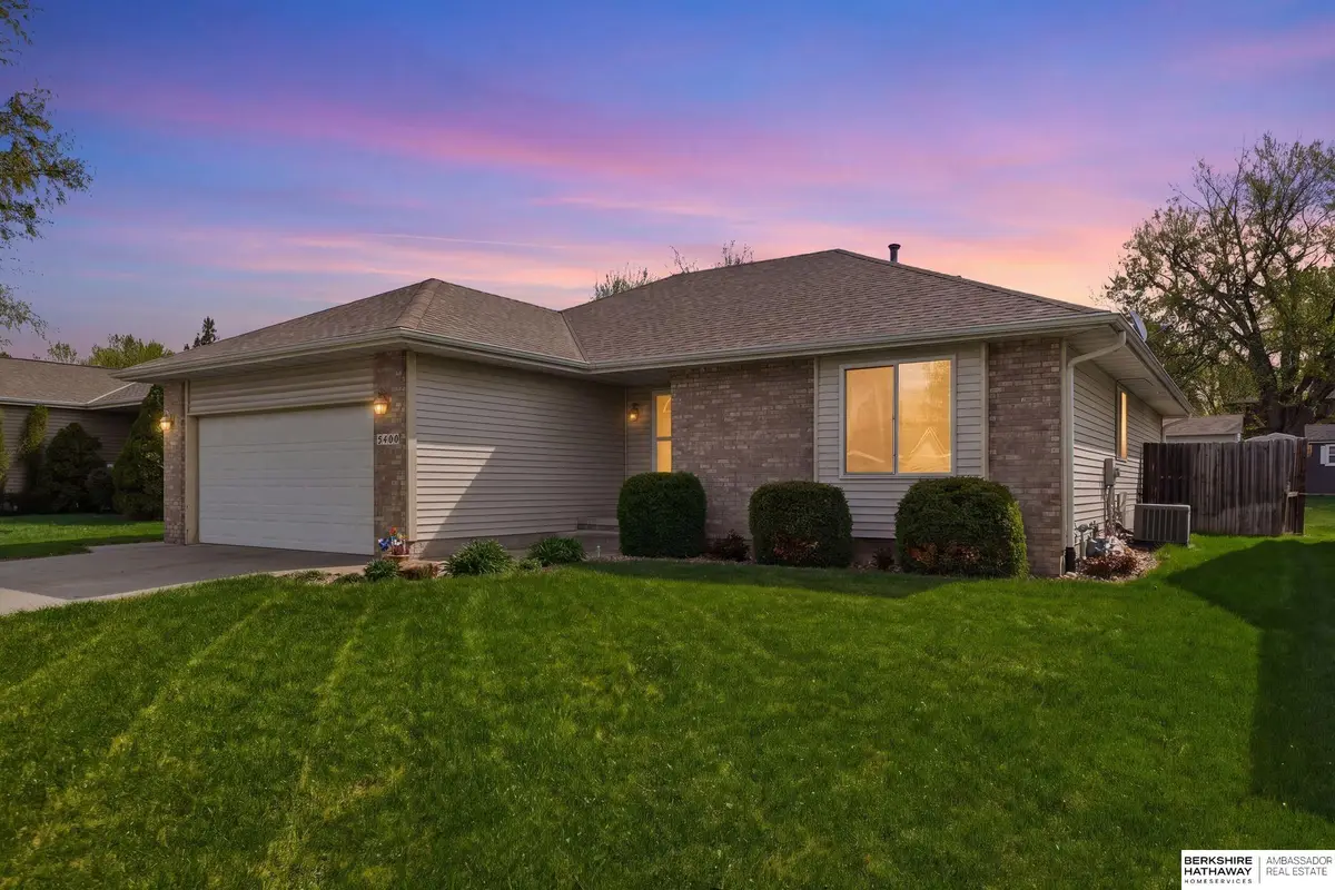 5400 Hunts Drive, Lincoln, NE 68512 - #1