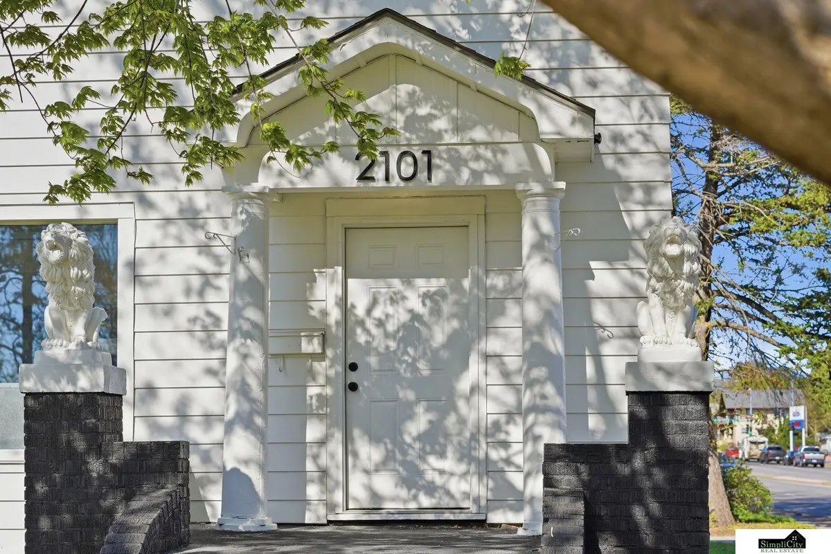 2101 Bradfield Drive, Lincoln, NE 68502 - #1