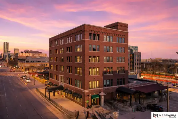 902 Dodge Street #203, Omaha, NE 68102