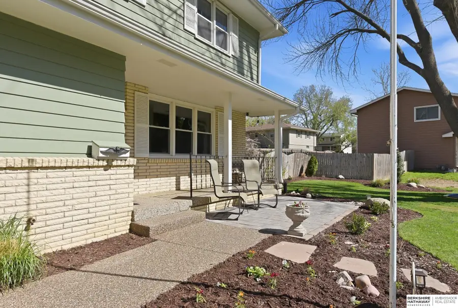 1103 Parc Drive, Papillion, NE 68046 - #3