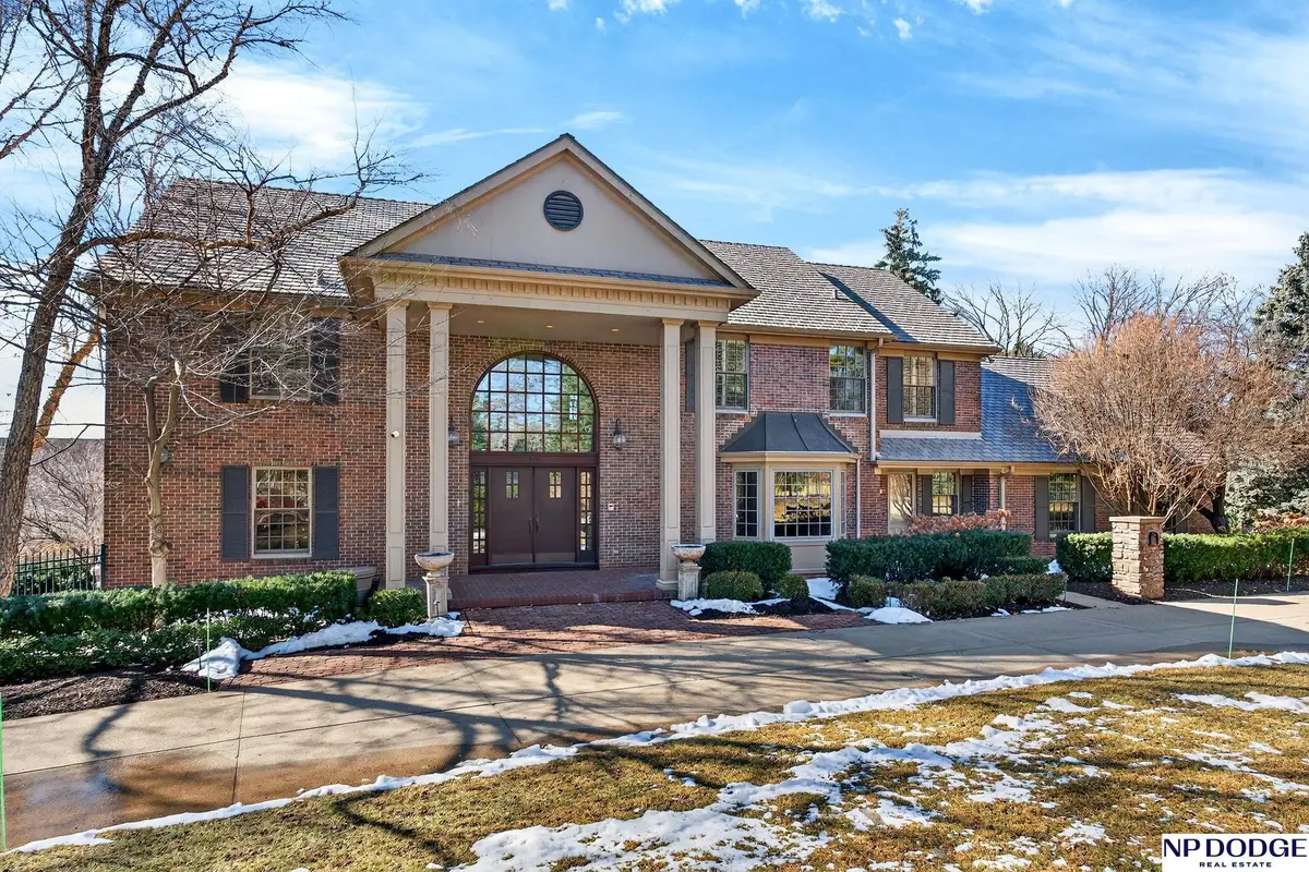 206 Fairacres Road, Omaha, NE 68132 - #1