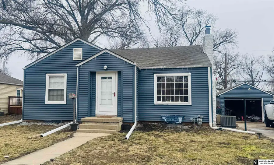 1015 N 13th Street, Beatrice, NE 68310 - #2