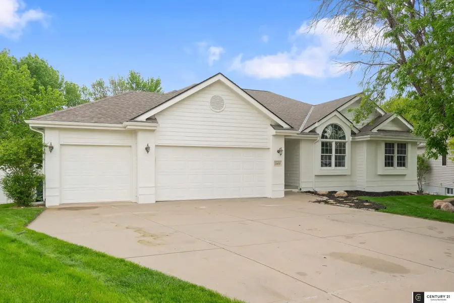 16650 Redwood Street, Omaha, NE 68136 - #2