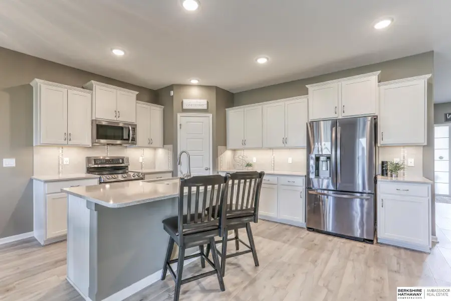 6010 N 152 Avenue, Omaha, NE 68116 - #2