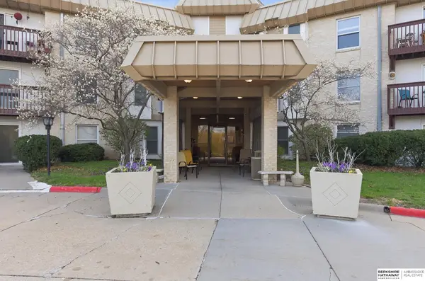 4000 S 56 Street #385C, Lincoln, NE 68506