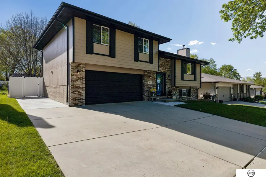 5417 S 78th Street, Lincoln, NE 68516 - #2