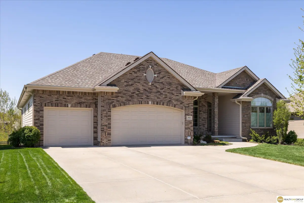 7922 Shadow Lake Drive, Papillion, NE 68046 - #1