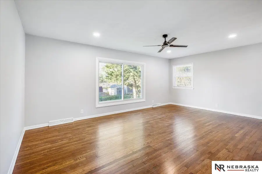 108 Hillside Drive, Bellevue, NE 68005 - #3