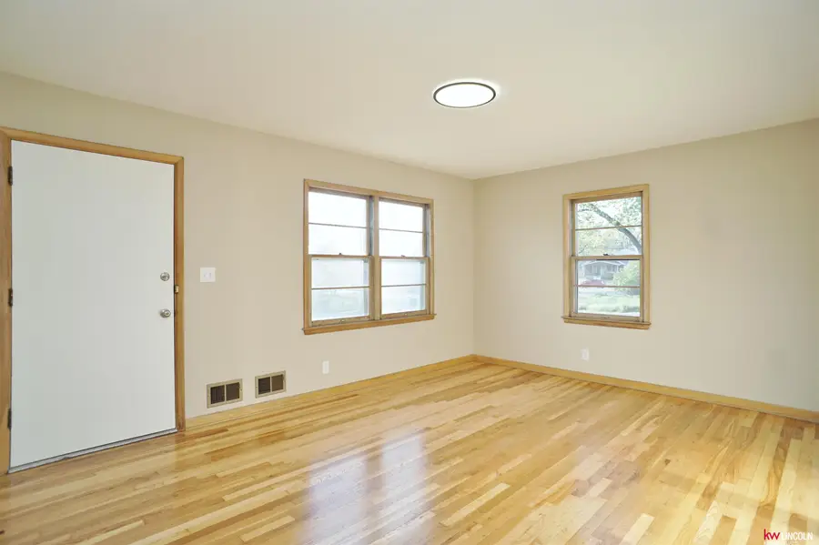 2956 N 12th Street, Lincoln, NE 68521 - #2