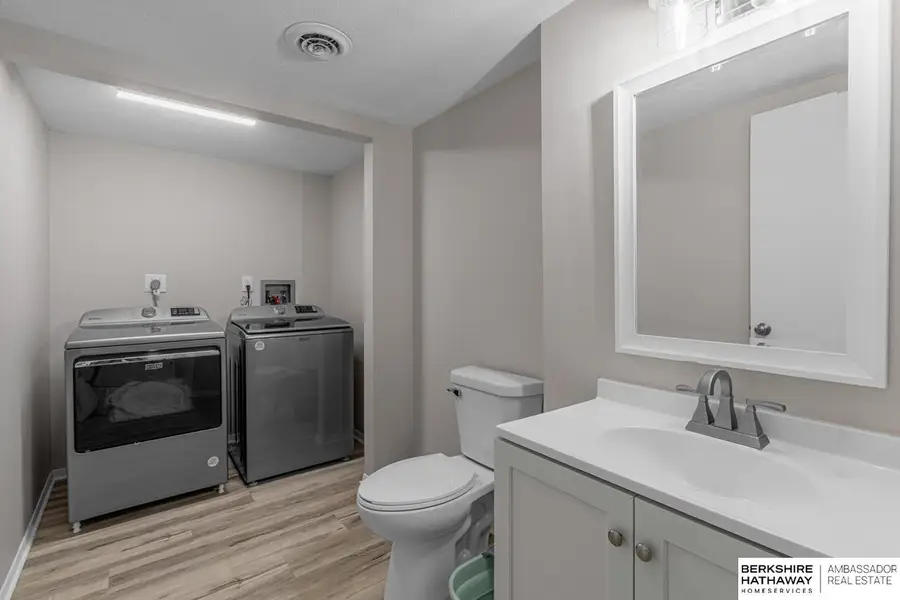 3406 Lynnwood Drive, Bellevue, NE 68123 - #3