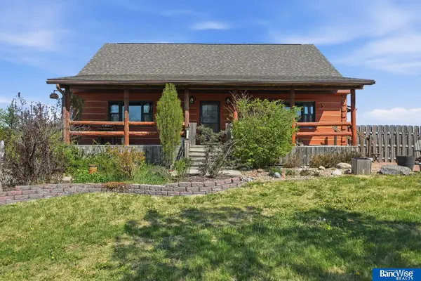 28831 Fonda Road, Firth, NE 68358