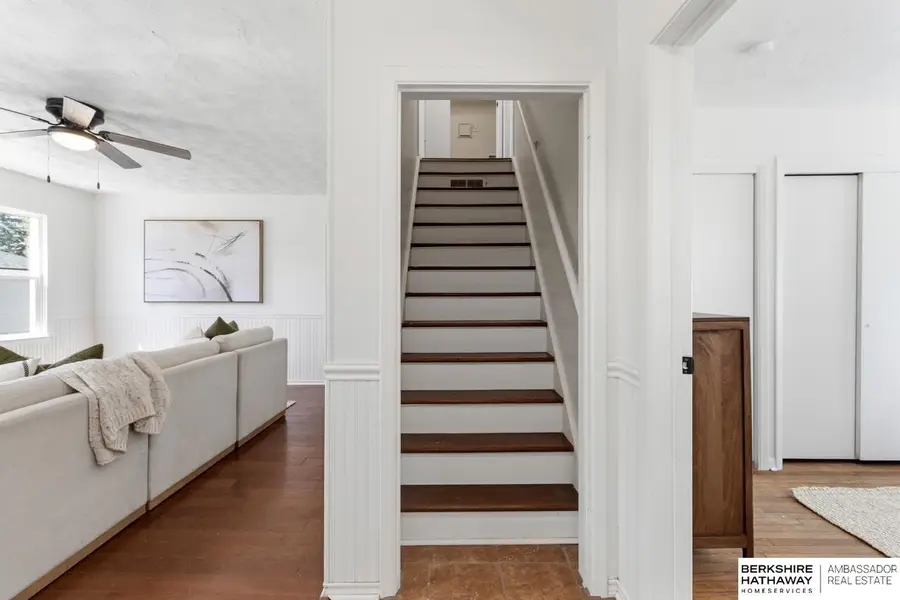 120 E Hudspith Street, Valley, NE 68064 - #2