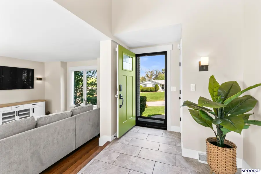 9203 Hickory Street, Omaha, NE 68124 - #3