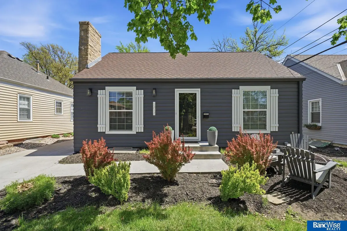 1212 S 37th Street, Lincoln, NE 68510 - #1