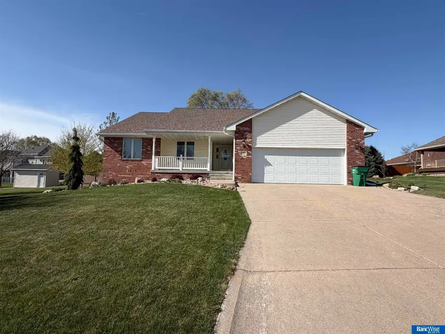 135 Galway Road, Aurora, NE 68818 - #2