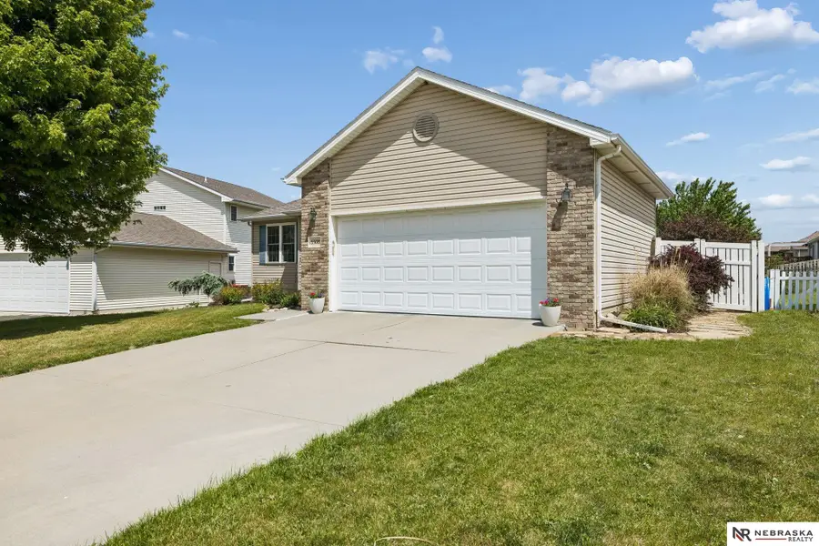 5508 N 17th Street, Lincoln, NE 68521 - #2