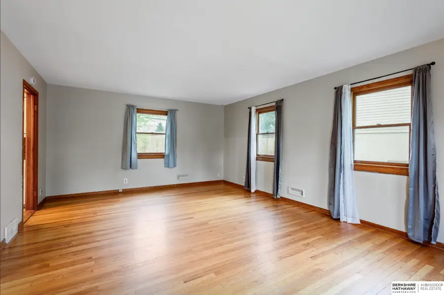 1101 Denver Street, Bellevue, NE 68005 - #3