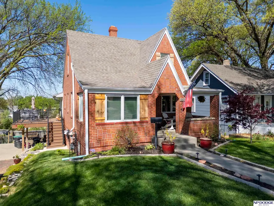 2624 N 67th Street, Omaha, NE 68104 - #2