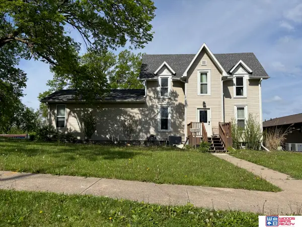1019 N 7th Street, Beatrice, NE 68310
