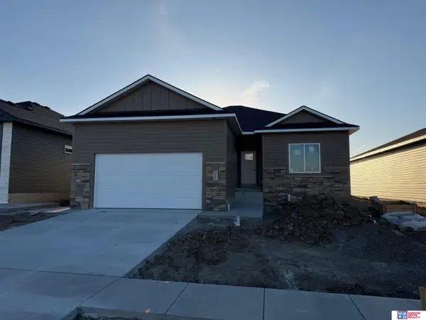 9552 S 87th Street, Lincoln, NE 68526