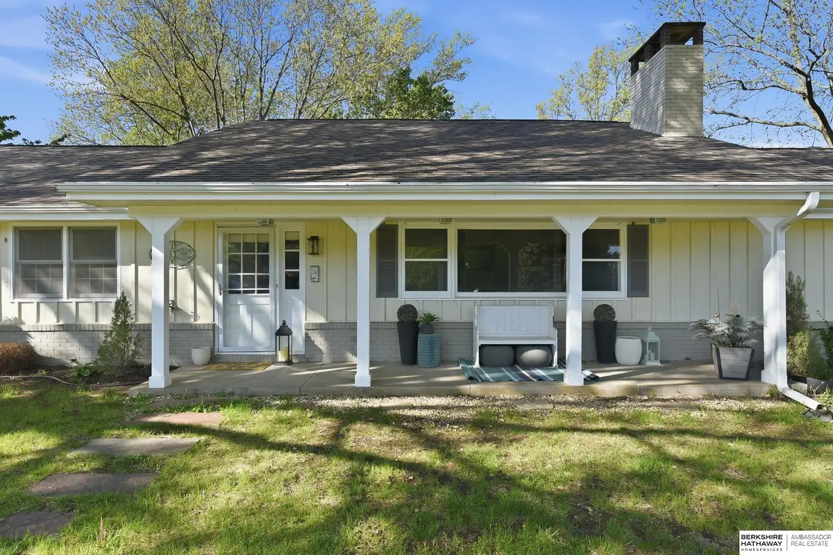 6101 Frontier Road, Lincoln, NE 68516 - #1