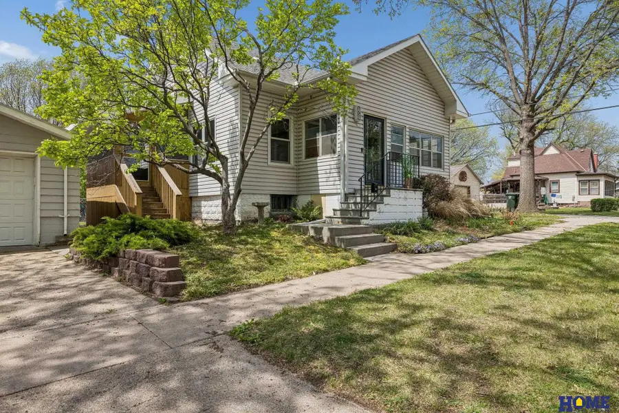 1729 S 9th Street, Lincoln, NE 68502 - #3