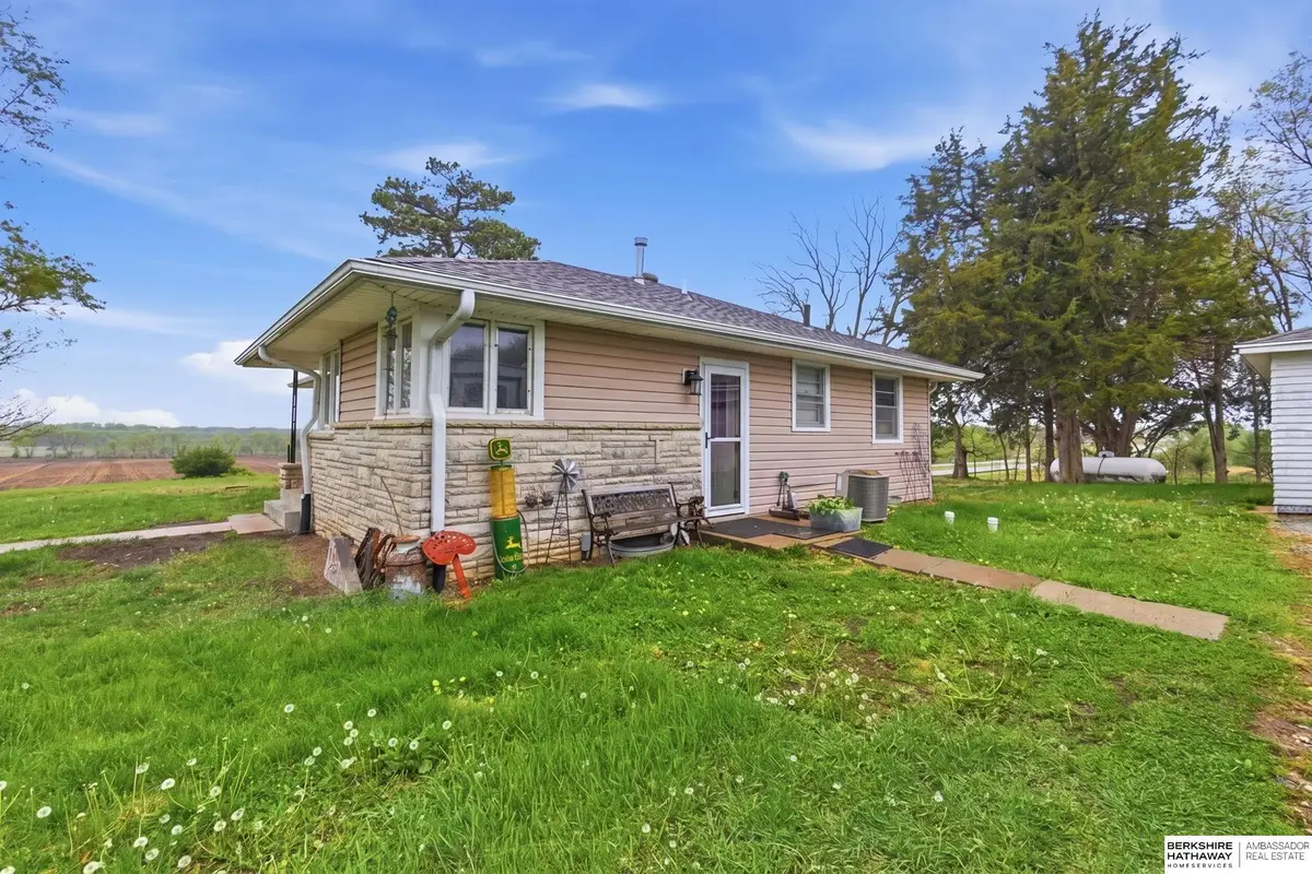 853 F Road, Palmyra, NE 68418 - #1