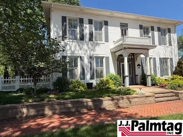 1118 1st Avenue, Nebraska City, NE 68410