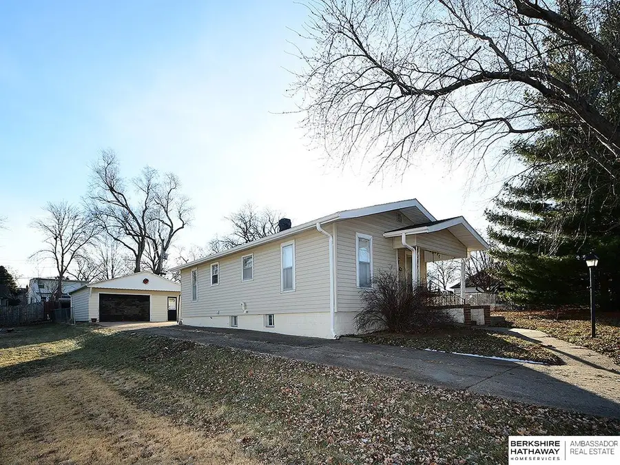 5411 S 49th Avenue, Omaha, NE 68117 - #3