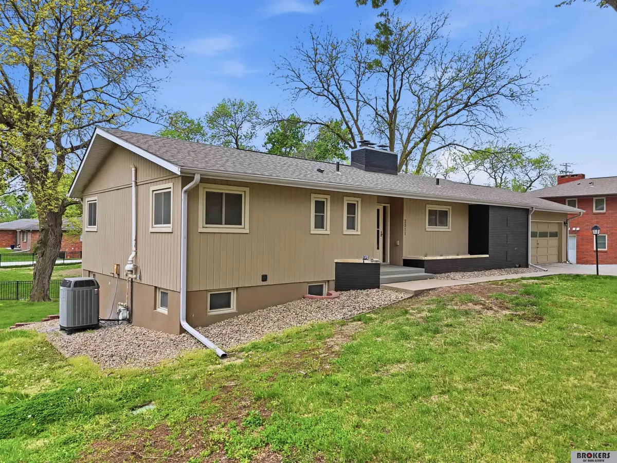 3311 Calvert Street, Lincoln, NE 68506 - #1