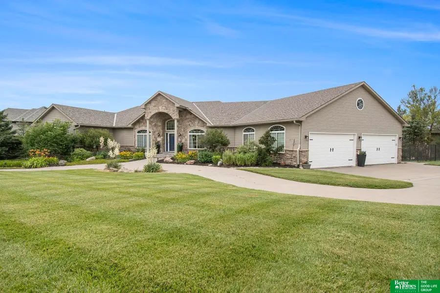 17808 S Reflection Avenue, Bennington, NE 68007-5727 - #2