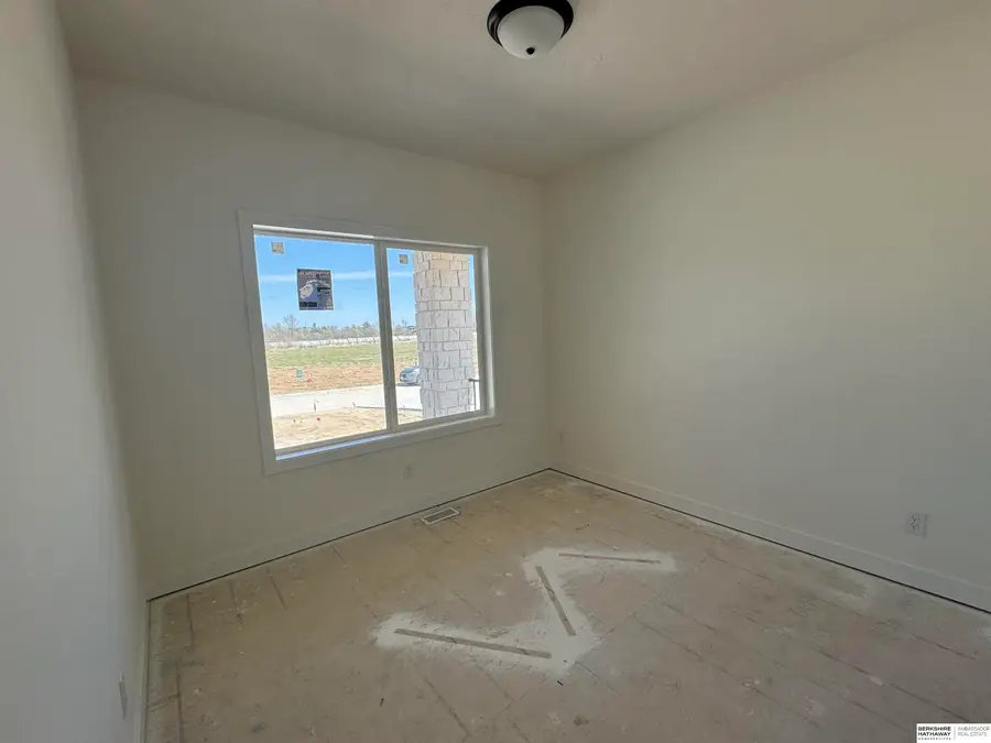 21439 Y Street, Elkhorn, NE 68022 - #2